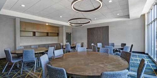 holiday-inn-walker-6642789404-2x1